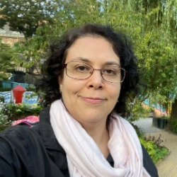 Debora Levy